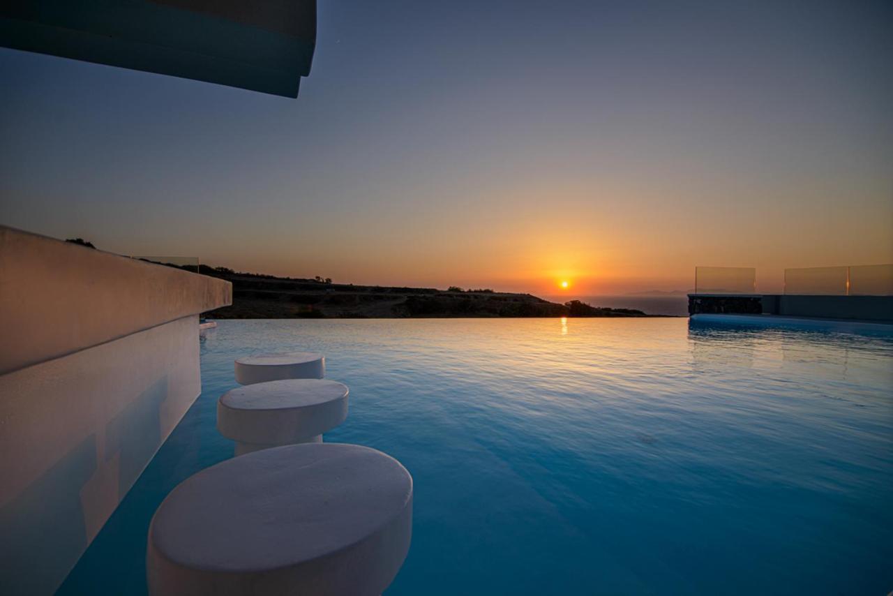 Adorno Oia Hotel Exterior photo