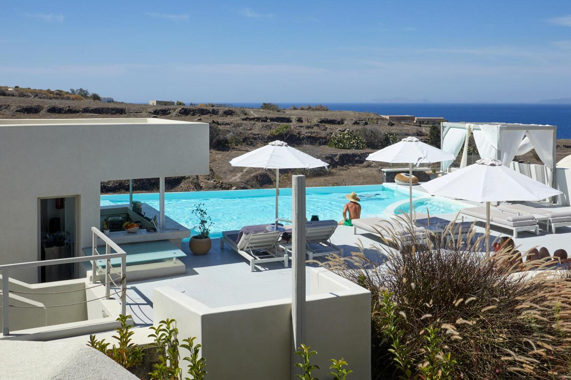 Adorno Oia Hotel Exterior photo