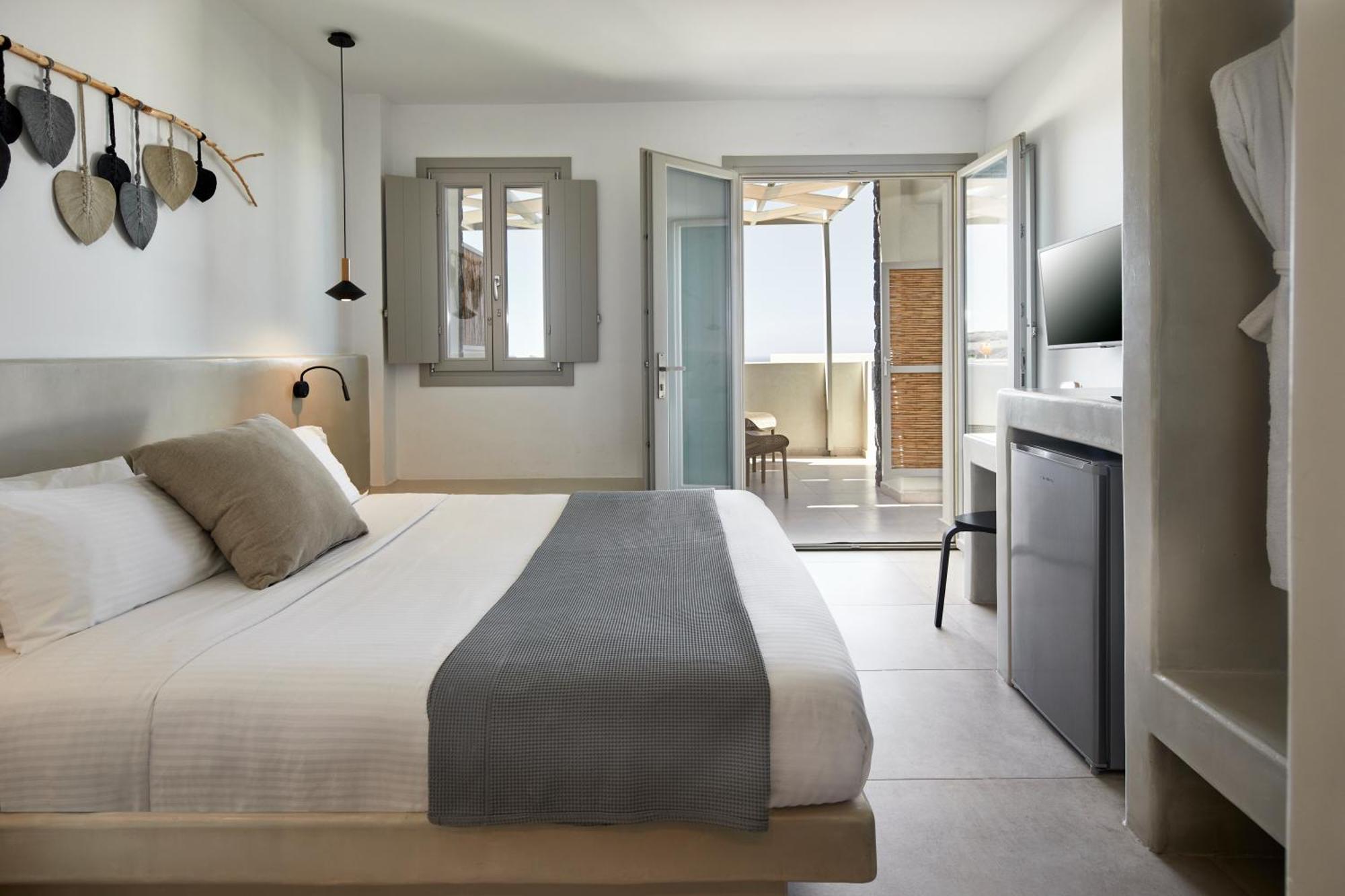 Adorno Oia Hotel Exterior photo