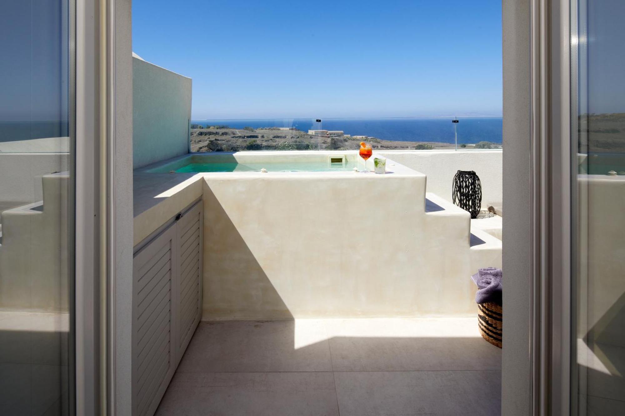 Adorno Oia Hotel Exterior photo